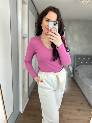 Bluzka prążkowana Nori V - neck jagoda