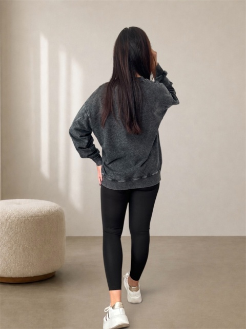 Grafitowa bluza damska oversize z nadrukiem